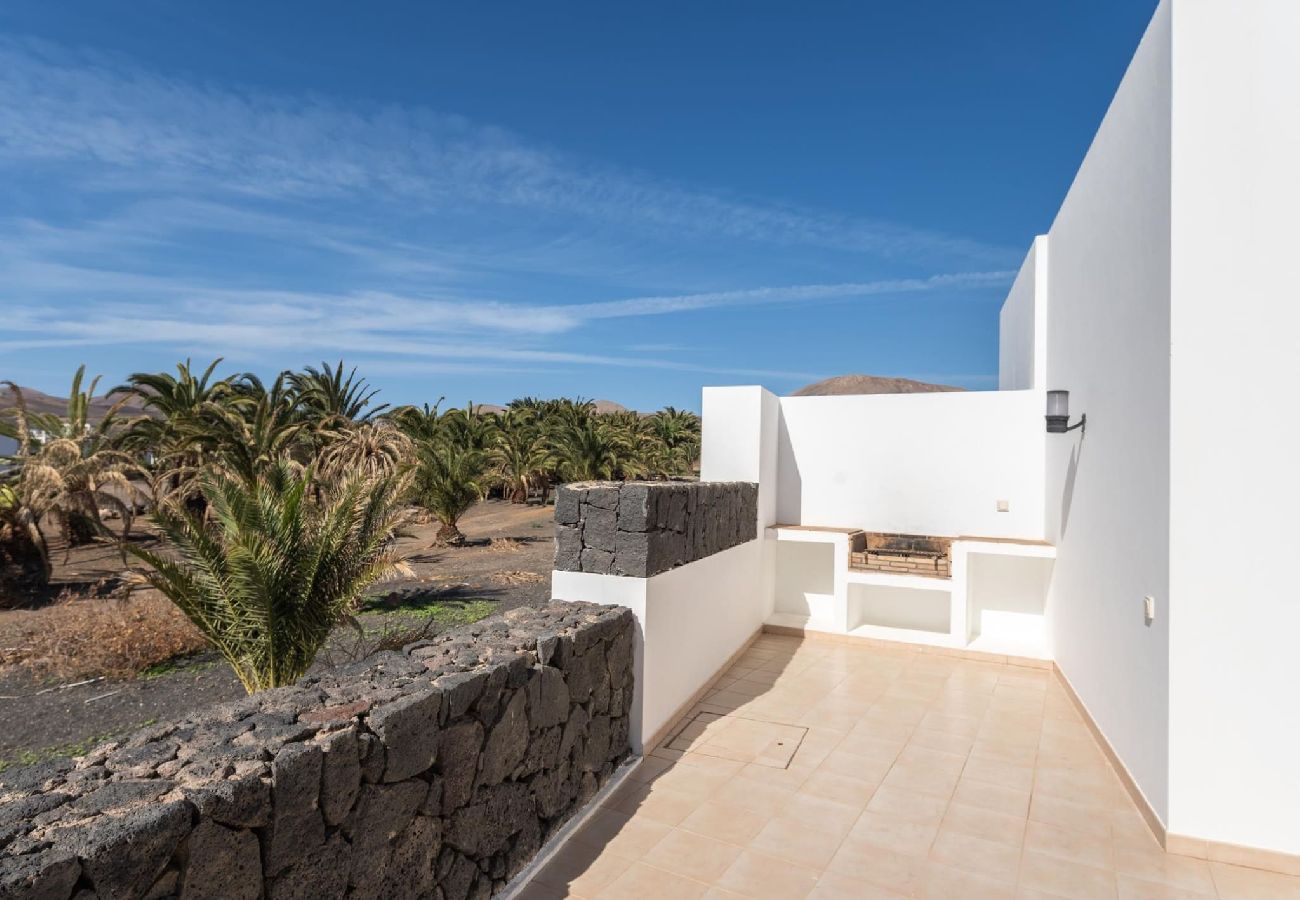 Villa in Puerto Calero - Villa Flor